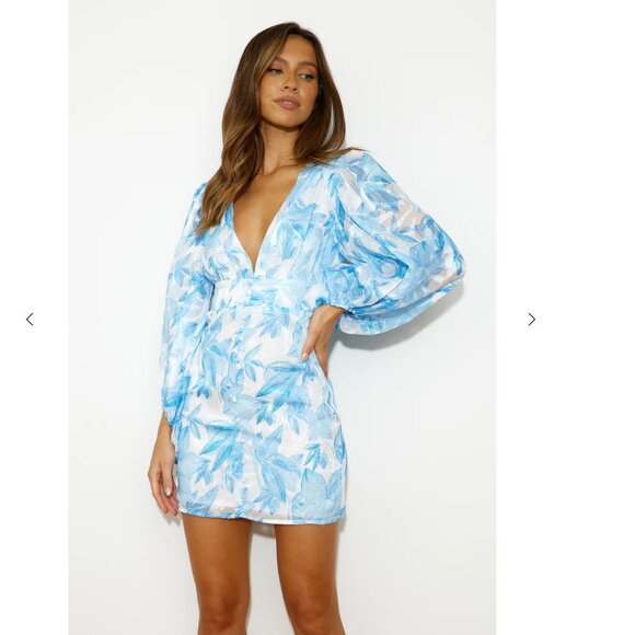 NEW with Tags! Floral Light Blue Gorgeous HelloMolly Dress - Picture 2 of 10